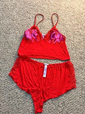 Savage X Fenty Red & Pink Lace Cami Pajama Set